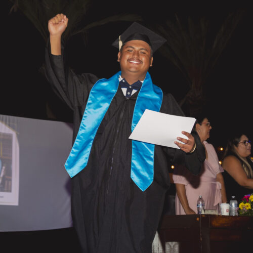 Graduado Liga MAC celebrando798A8481 Graduado Liga MAC celebrando798A8481